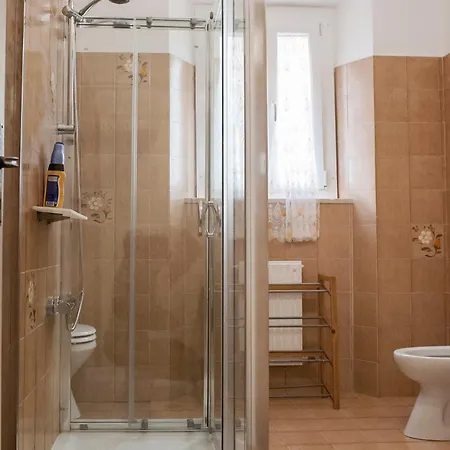 Casasantirocco 3 Quarto em Acomodações Particulares *
