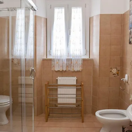 Casasantirocco 3 *